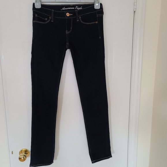 American Eagle Stretch Skinny Jeans. Dark Wash. 4 Short or W26½, L27. - Picture 1 of 5
